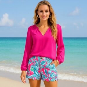 Lilly Pulitzer Coastal Chic Scalloped Buttercup It’s Summer Somewhere 5” Shorts